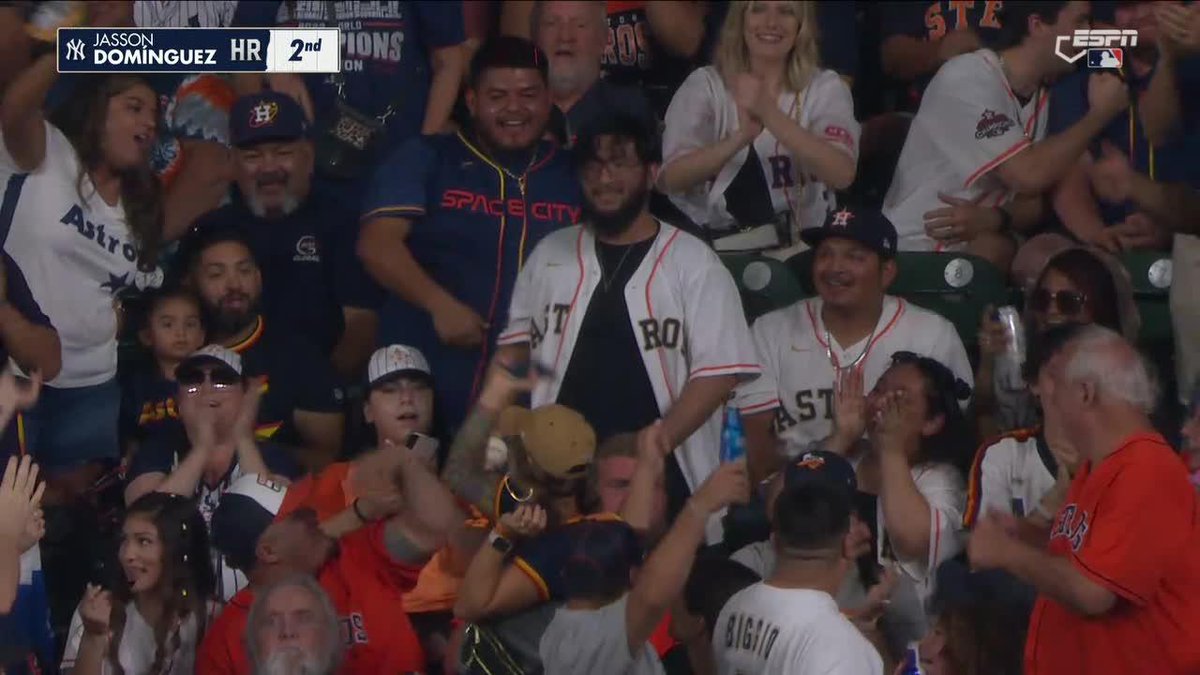 Jasson Domรญnguez two-run shot in Houston ๐