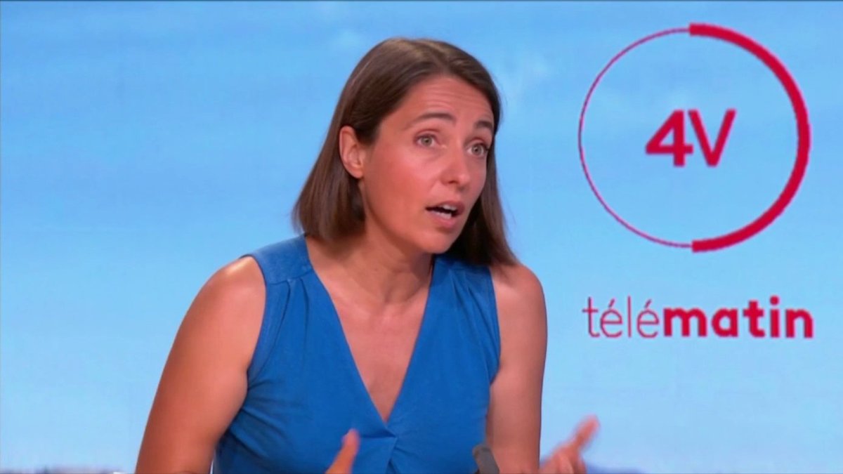 🔴🗣️ "Le développement de l'enseignement privé est un problème dont le ministre de l'Education nationale devrait s'occuper. Il n'y a pas de laïcité et ici, visiblement, ça ne dérange personne" dénonce Sophie Binet. @Les4V #abayas