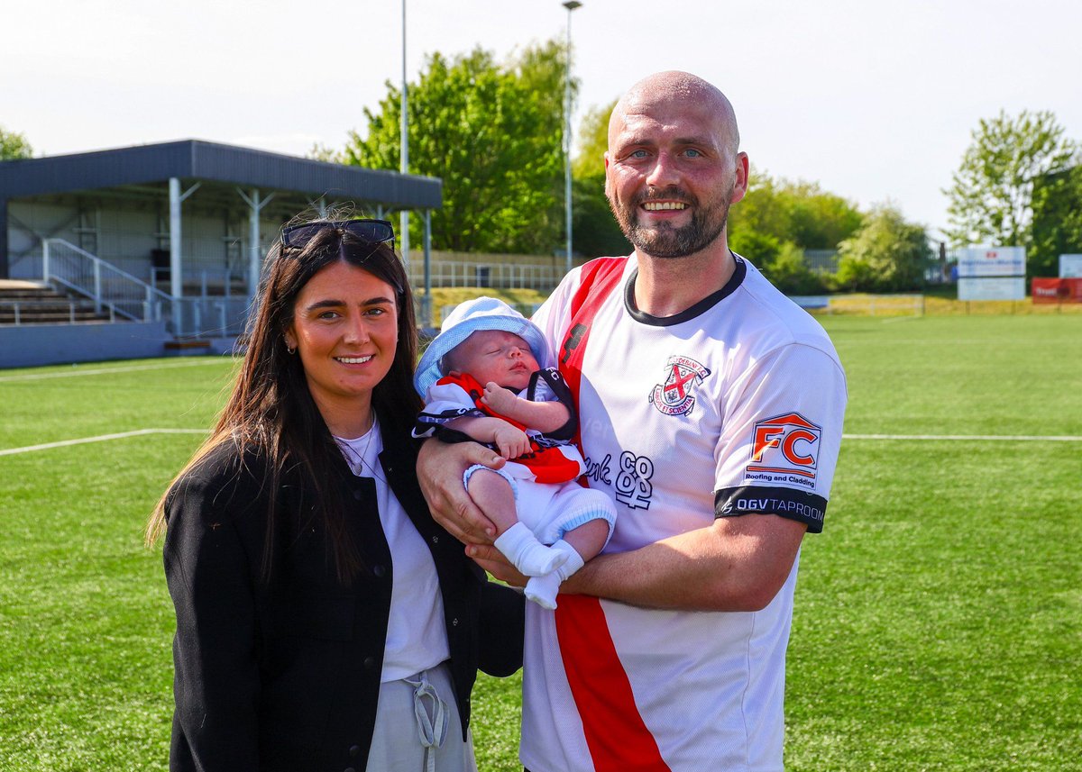 Earlier this year, Clydebank defender Jamie Darroch’s life was directly impacted by suicide. This World Suicide Prevention Week, JD opens up on his experience in the hope other families don’t have to go through something similar. This is his story.