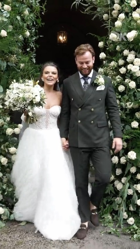 Inside #Corrie star Faye Brookes' ‘old Hollywood meets the Cotwolds’ wedding album