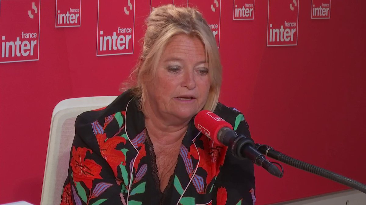 Marina Carrère d'Encausse : "J'assume : à partir du moment où en France on oblige ces patients à partir en Belgique pour mourir comme ils le souhaitent, moi je serais prête à lui faire en France, en me mettant hors-la-loi, j'en suis parfaitement consciente." #le710inter