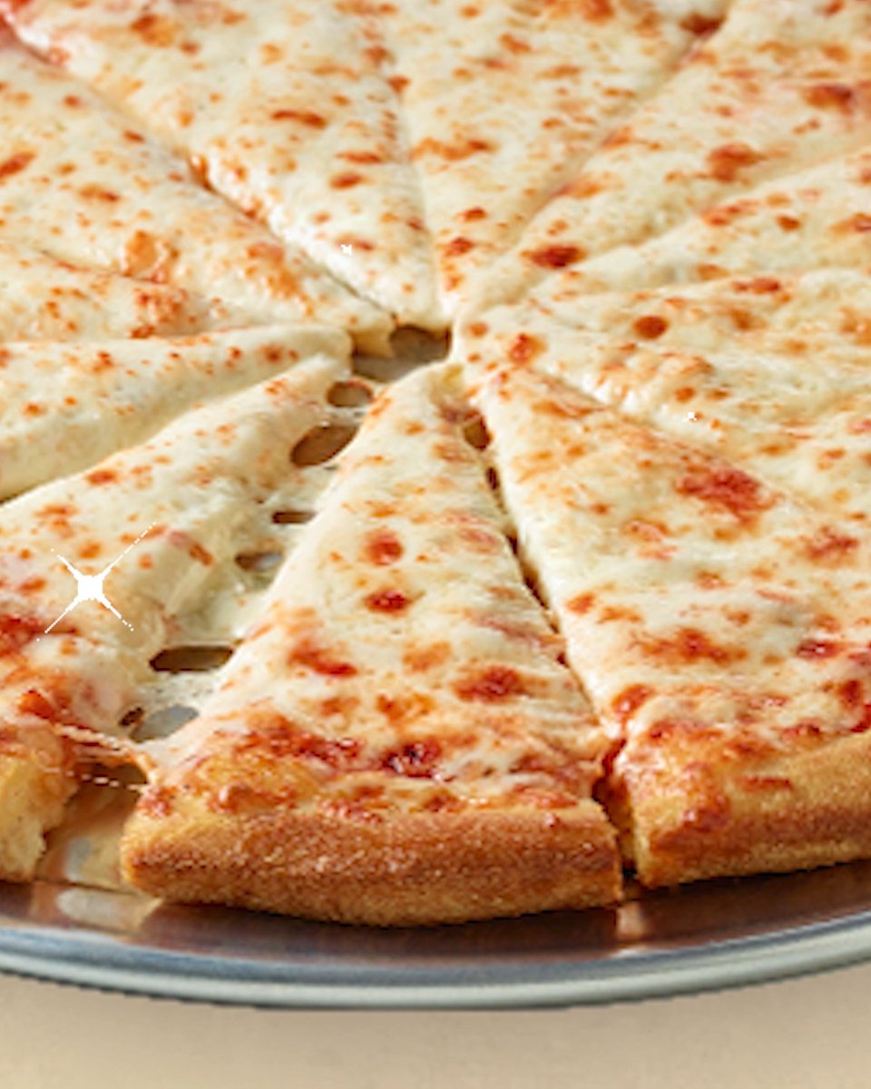 Beauty, grace, time to stuff your face. ✨ #CheesePizzaDay
