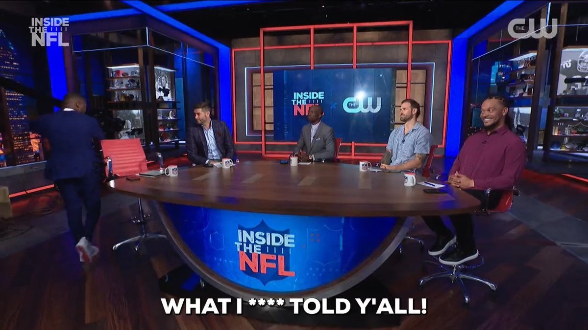 Starting off a new era of @InsideTheNFL with a bang 😅 @RealRclark25 Wait for it...