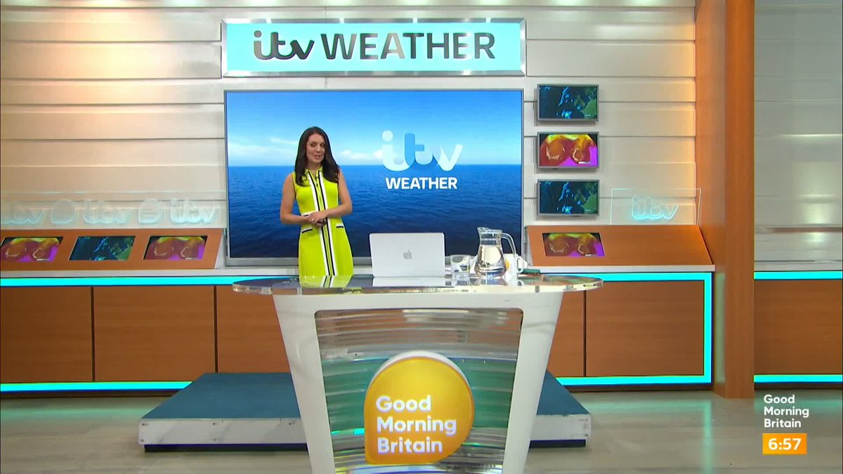 Summer has arrived late and it's going to be hot for the rest of the working week ☀️ Laura Tobin. has the forecast