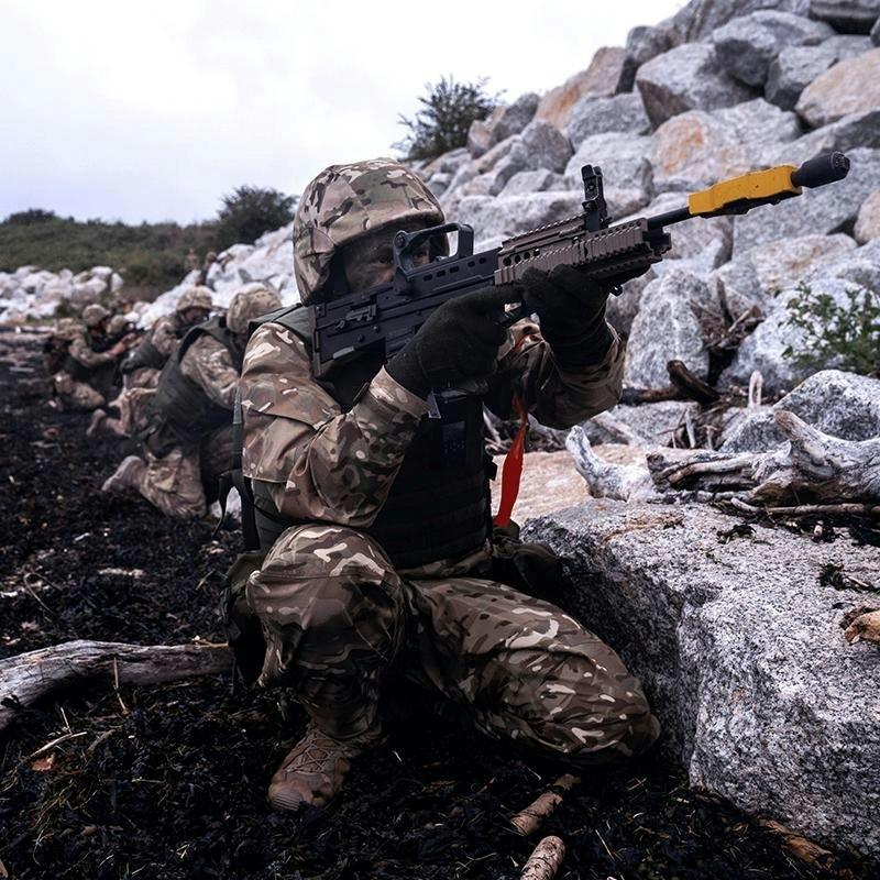 Commando skills for Ukraine's Marines #StandWithUkraine 🇺🇦 Ministry of Defence 🇬🇧 | Royal Marines