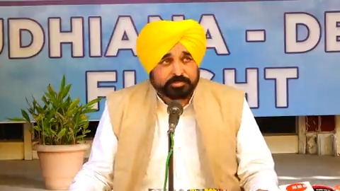 ਅਸੀਂ ਪੰਜਾਬ ‘ਚ 14-15 ਸਤੰਬਰ ਨੂੰ ਸਰਕਾਰ - ਵਪਾਰ ਮਿਲਣੀ ਸੰਮੇਲਨ ਕਰਵਾਉਣ ਜਾ ਰਹੇ ਹਾਂ…ਸਾਡੇ ਕੌਮੀ ਕਨਵੀਨਰ Arvind Kejriwal ਜੀ ਖ਼ਾਸ ਤੌਰ ‘ਤੇ ਸ਼ਿਰਕਤ ਕਰਨਗੇ…ਜੋ-ਜੋ ਗਰੰਟੀਆਂ ਵਪਾਰੀਆਂ ਨੂੰ ਅਸੀਂ ਚੋਣਾਂ ਤੋਂ ਪਹਿਲਾਂ ਦਿੱਤੀਆਂ ਸੀ ਹੁਣ ਉਨ੍ਹਾਂ ਨੂੰ ਪੂਰੀਆਂ ਕਰਨ ਜਾ ਰਹੇ ਹਾਂ