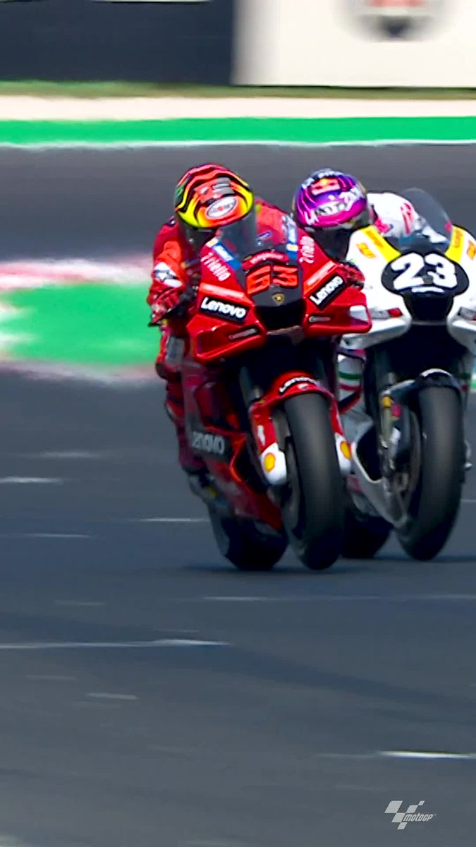 It got super close last year between Enea Bastianini and Pecco Bagnaia for the win 🤏 If you enjoy classic Davide Tardozzi reactions, this video is for you😆 🫶 #SanMarinoGP 🇸🇲