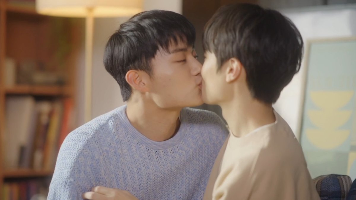 STOOOOOOP! This is so cuteeeeee~