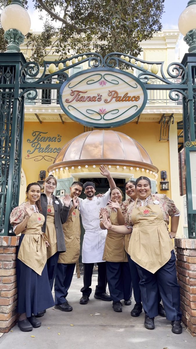 People are gonna come here from everywhere and we’re almost there 🤩✨ Tiana’s Palace opens today at Disneyland Resort! 🍴 #Disney #Disneyland #TianasPalace #DisneyCastLife