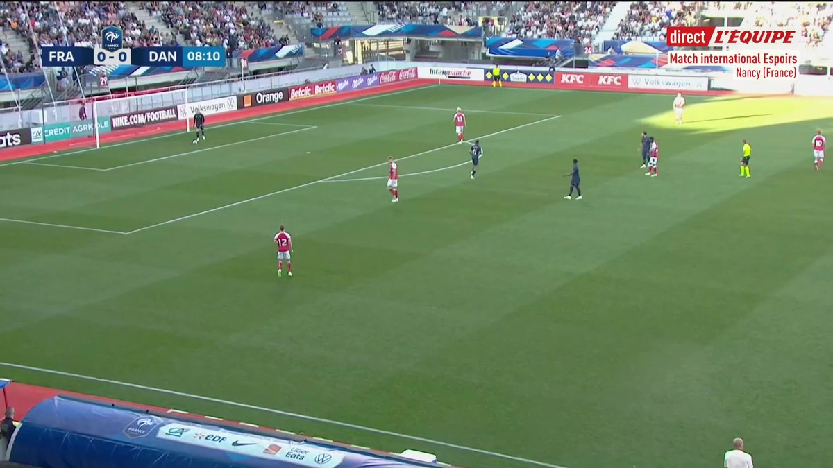 C’est bon je peux le jurer les gars. Manuel Neuer n’a JAMAIS fait ça. Le double arrêt de TARÉ de Guillaume Restes. 😨😨 🎥la chaine L'Équipe