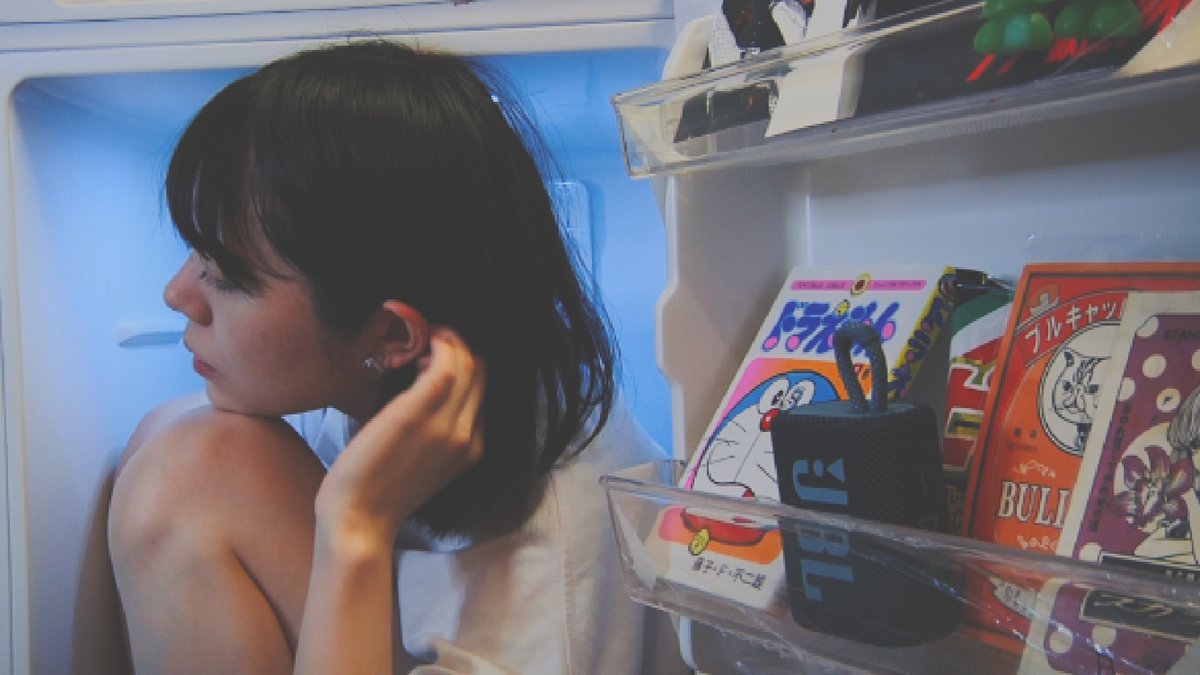 【NEW MV公開💫】 2023.9.6 Release "Earthling"のMusic Videoを公開しました👾 Cast：Momo Nakajima Cinephotographer/Editor：Shun Fujita Hair&amp;Makeup：Asumi Sato