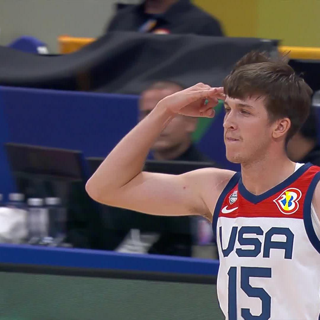 Austin Reaves hits the Melo celebration right in front of him 👌 #FIBAWC x #WinForUSA 🇺🇸