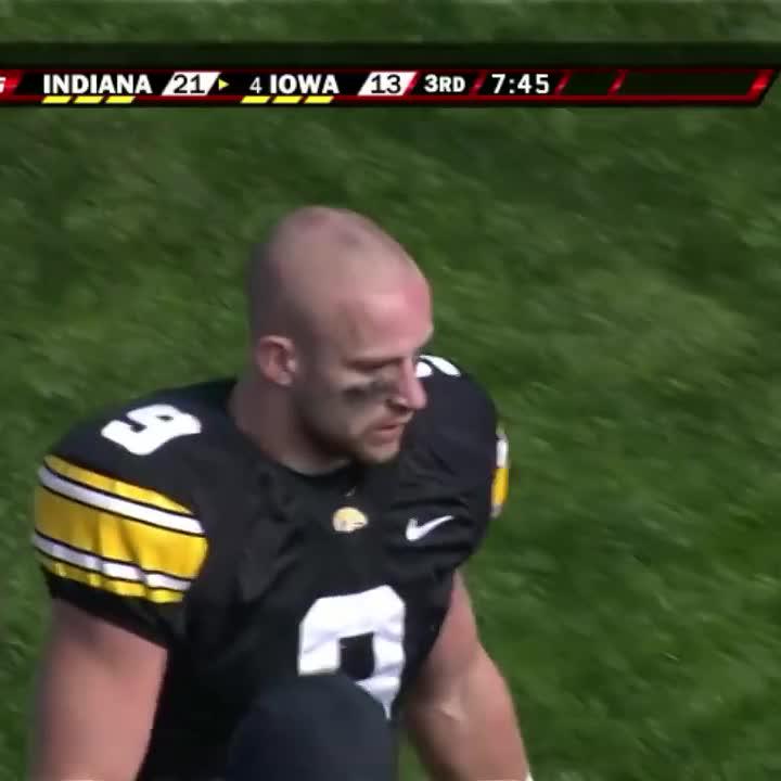 Tyler Sash died 8 years ago today. We're remembering the 2x 1st-team All-B1G DB with one of his many iconic plays.