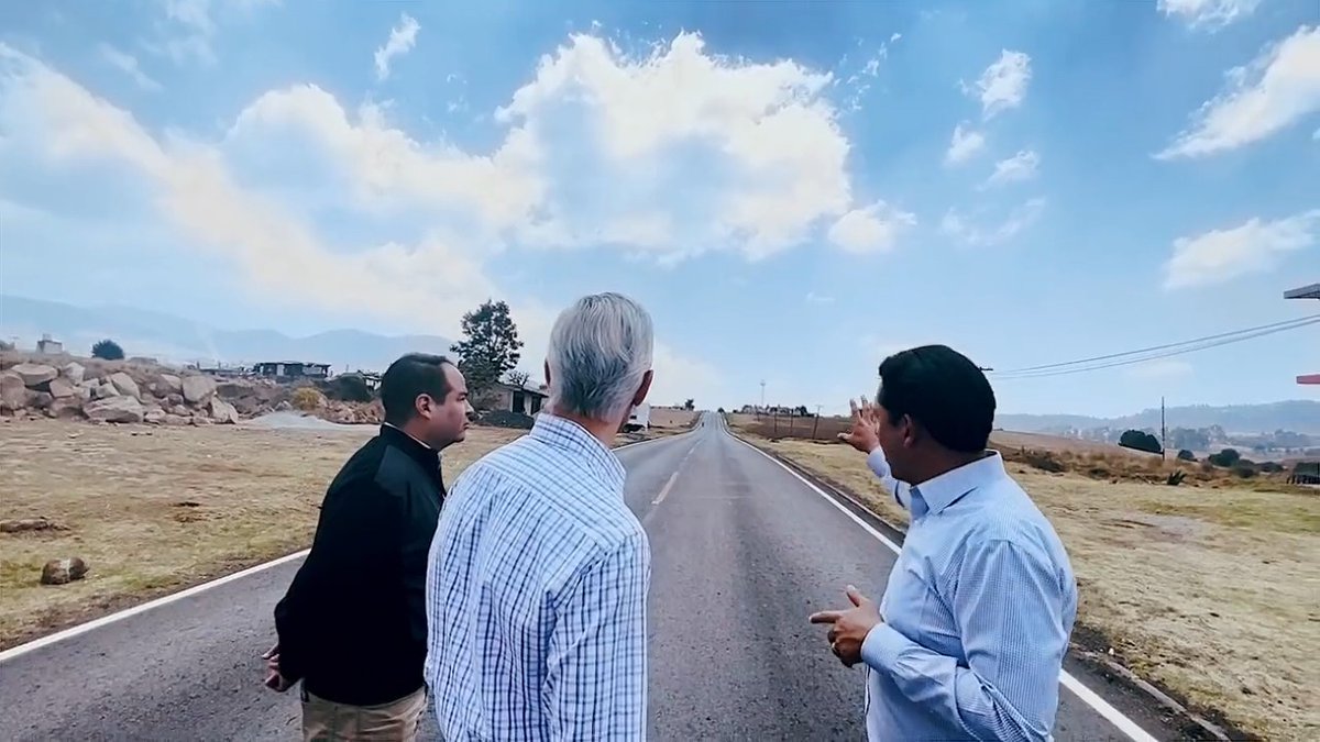 Con el programa #CaminosDelSur rehabilitamos 1,600 kilómetros de carreteras y vialidades del sur de nuestro estado. #6toInformeEdoméx