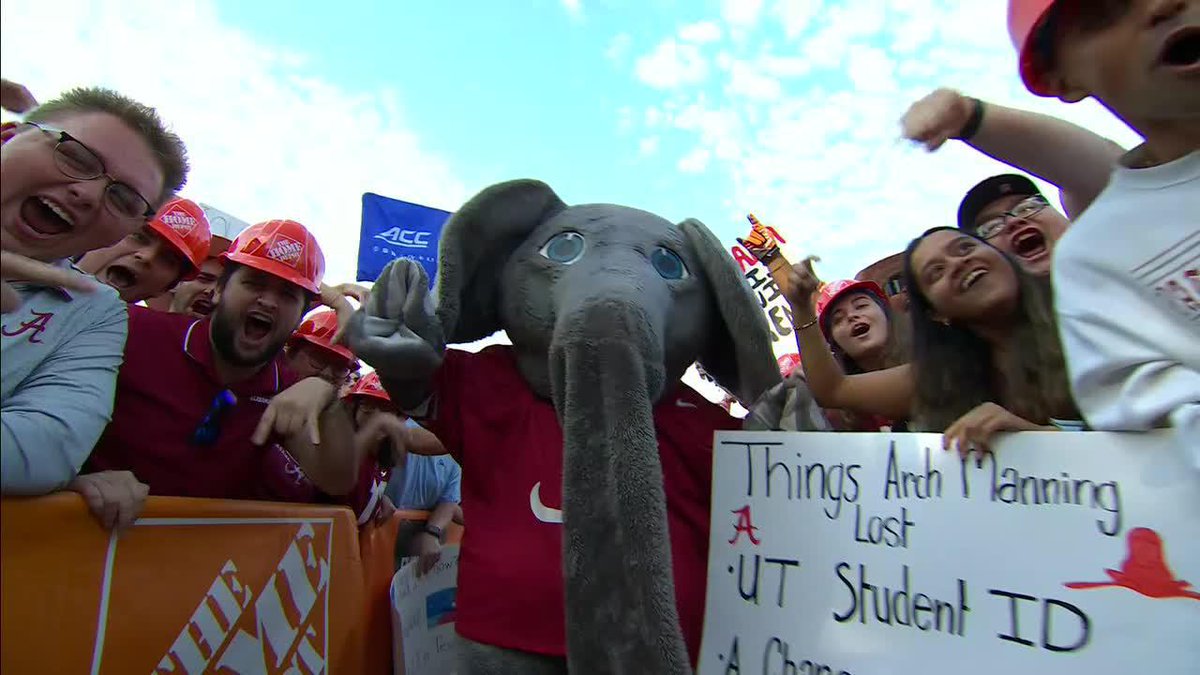 WE'RE LIVE FROM TUSCALOOSA‼️ #CollegeGameDay