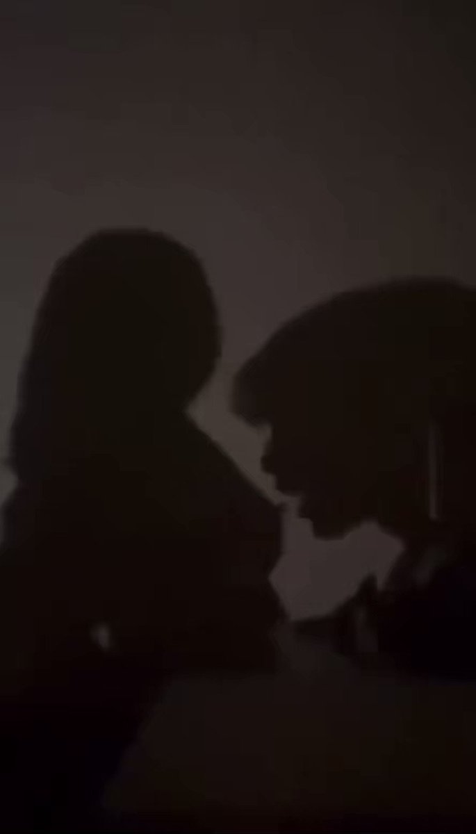 - هِي فاتنة ، مُغرية ، لذيذة 🖤.