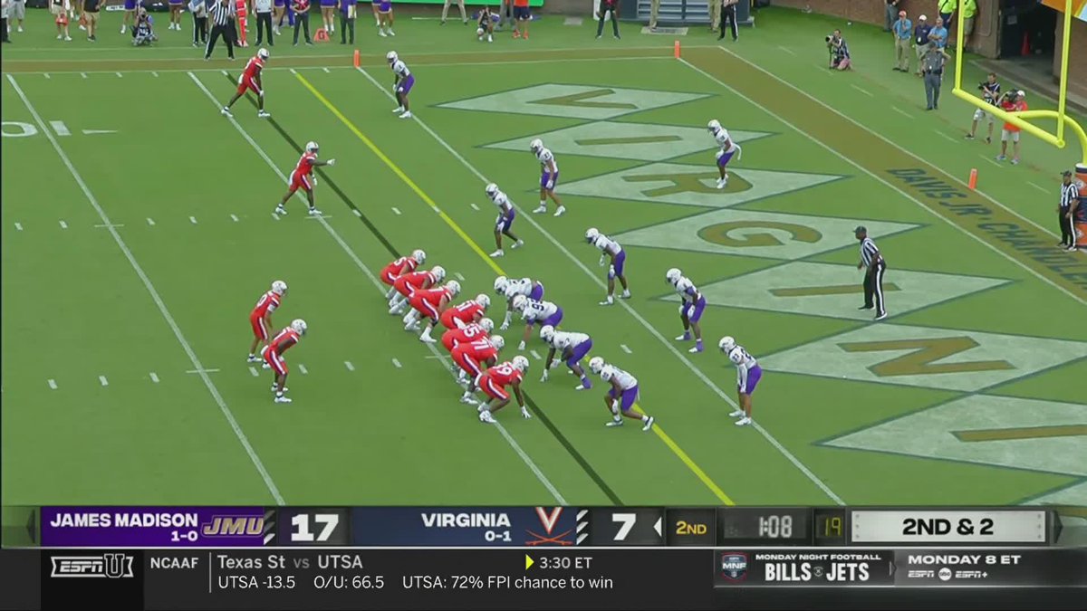 Things you need to see today, a Mike Hollins TD 📺: ESPNU | #GoHoos