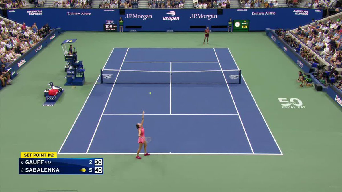 First set ➡️ Sabalenka! She takes it 6-2.