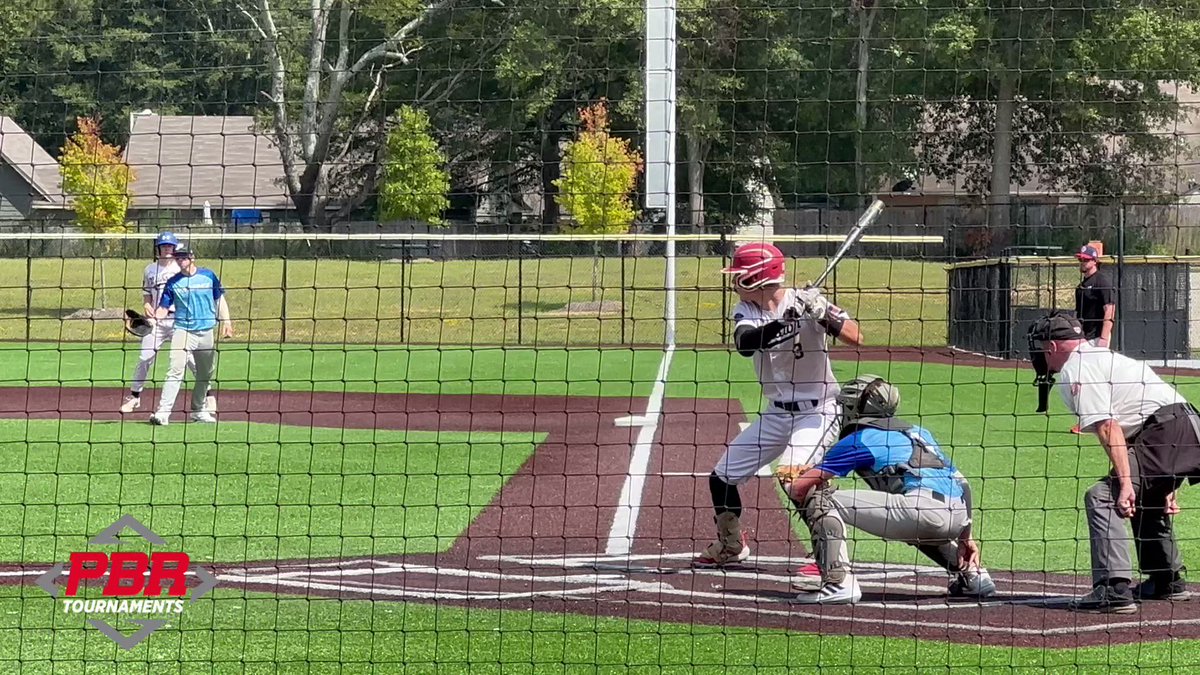 .@PBR_Uncommitted ‘24 2B/OF Owen Phillips (Owen Phillips; Silverdale Baptist Academy) has taken some quality swings from the left side so far today. Present strength with uphill path through contact. Delivers for Mission Baseball here late in the game and puts his team up a run with a deep sacrifice fly to center field. #PBRTALFallOpen || @PBRTennessee