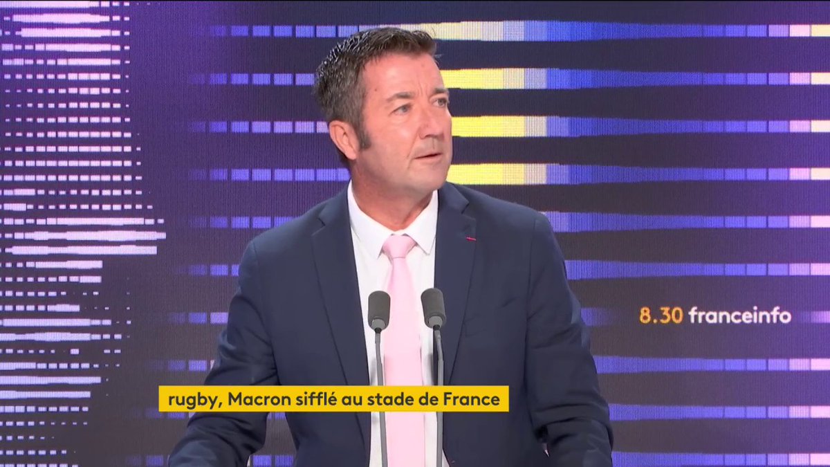 Emmanuel Macron sifflé à l'ouverture de la Coupe du monde de rugby : "Le président ne vient pas sur le terrain pour avoir +5 points dans l'opinion", commente Karl Olive qui voudrait des "lois d'exception" pour empêcher les manifestations lors des grands moments.