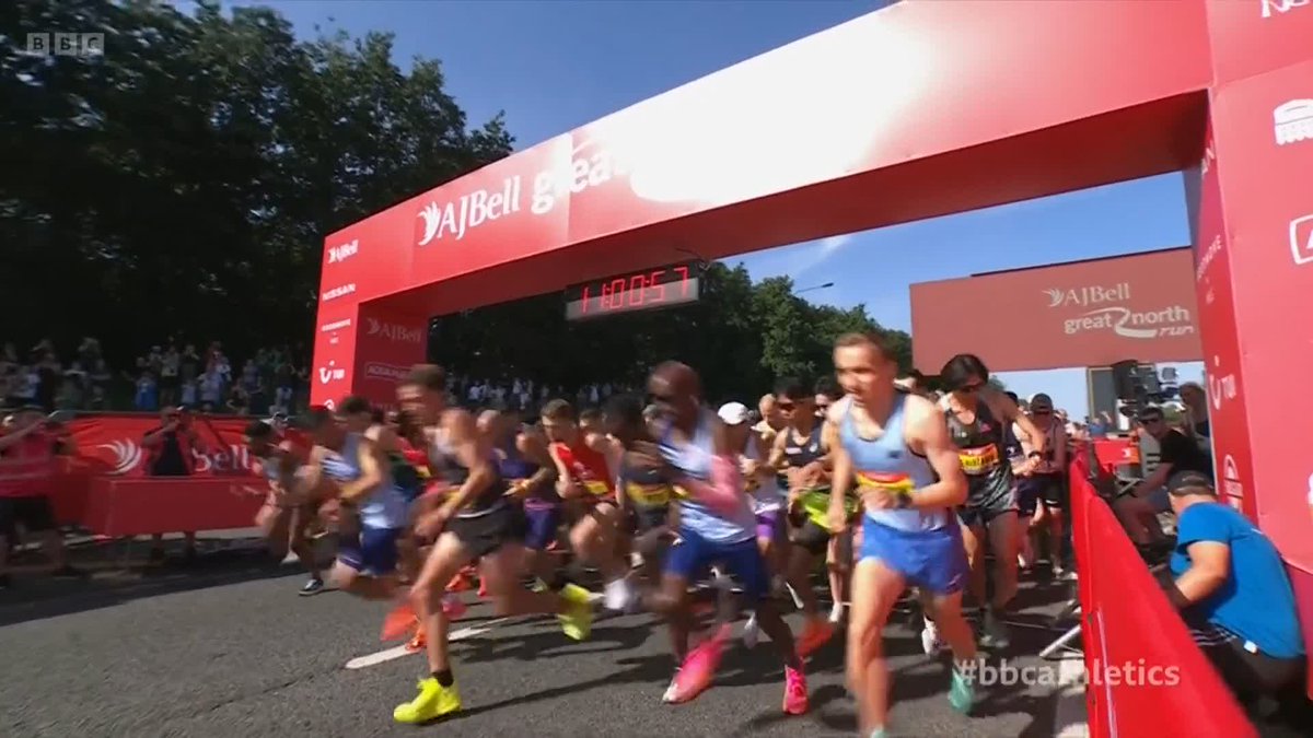 The elite men's and mass race is under way at the #GreatNorthRun! Some 60,000 runners are taking on the 13.1 miles, in what is Mo Farah's final competitive appearance. #BBCAthletics #GNR2023