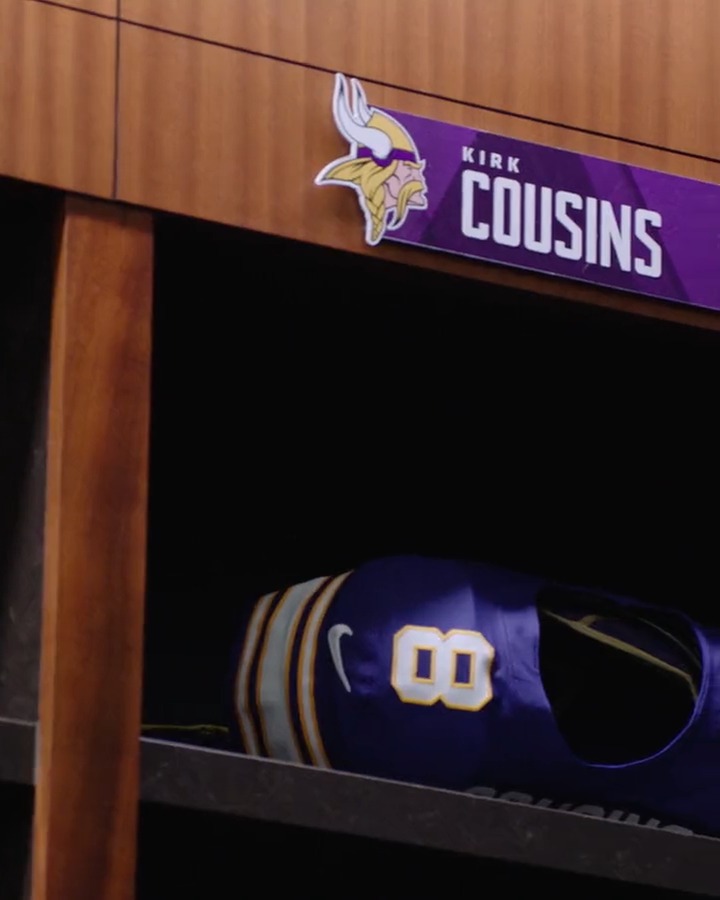The stage is set. #Skol
