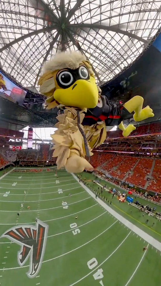 The Falcons mascot is risking it all in Week 1 😳 (via Atlanta Falcons)