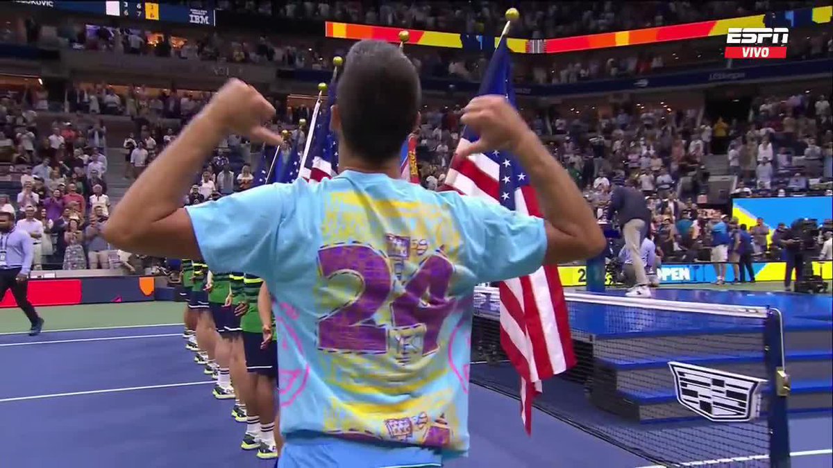 ¡Momento histórico! Djokovic y un homenaje a Kobe luego de ganar su Grand Slam número 24.
