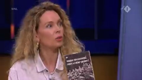 Schrijver Roxane van Iperen over een indringend boek: Heeft u Hitler gezien?. “Dit zijn van die klassiekers die wat mij betreft elke tien jaar opnieuw moeten worden uitgegeven.” #Op1 #WNL
