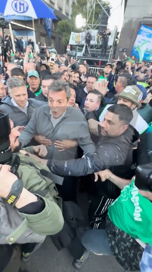 Caminar entre la multitud no es para todos 😉