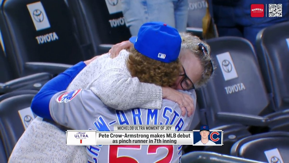 PCA embraces his mom after his MLB debut 🥹
