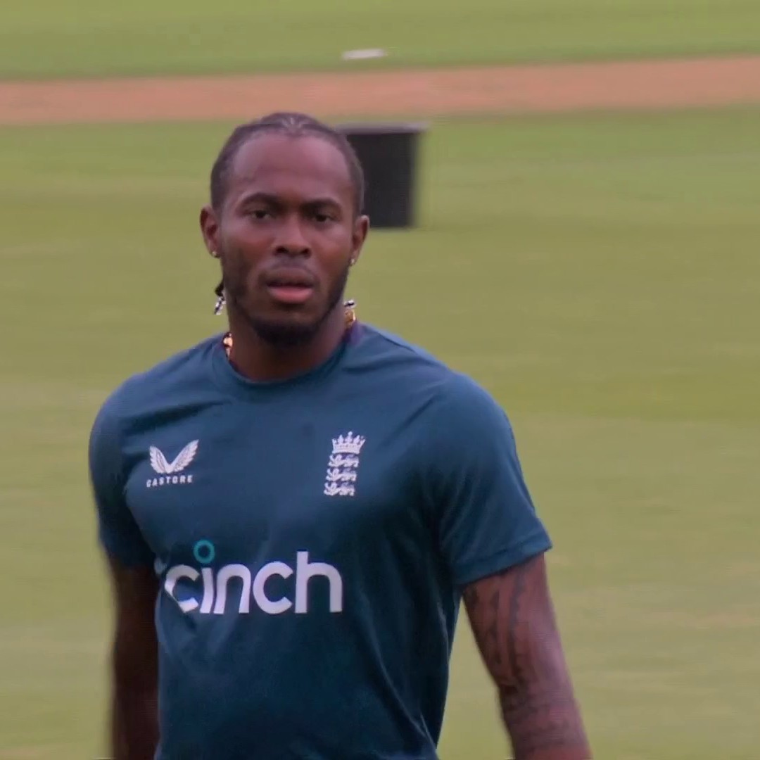 Jofra Archer bowling in the nets at The Oval 👀
