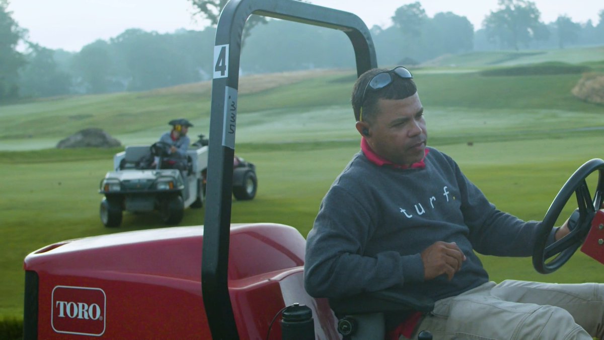 Courses are nothing without the people who work so hard on them day-in and day-out! #ThankaSuper today and every day! 🎥: Montclair Green Department