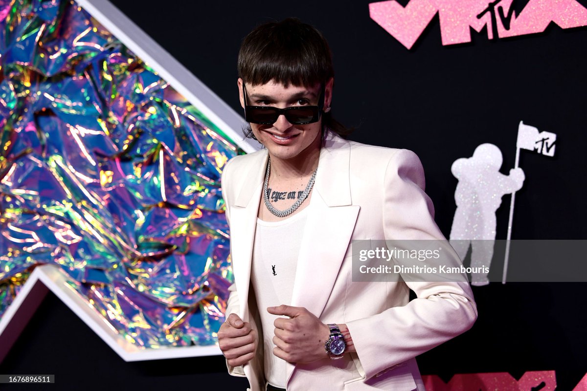 Más de Peso Pluma en los #VMA