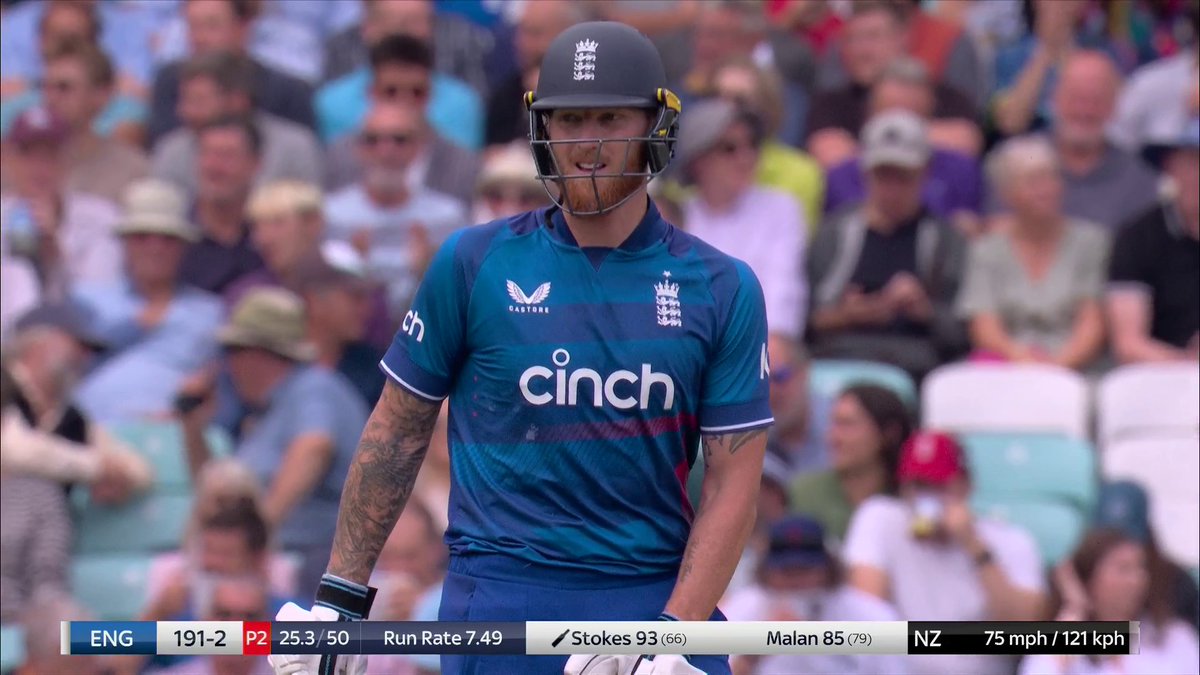 "He's only thinking boundaries" 👀 Ben Stokes in attack mode 🔥