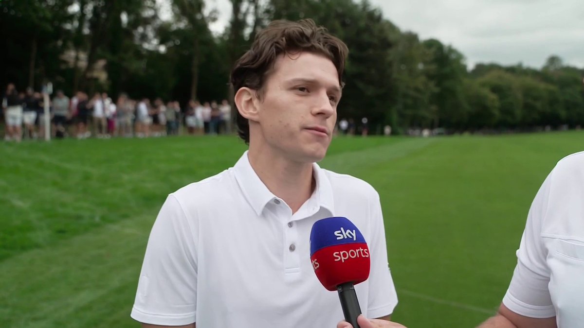 🚨 Tom Holland: "He [Maguire] is doing his best. I think he's a great player, he's been a great asset to England over the years. He made a mistake, but it happens. I I really admire Harry. He seems like a really nice guy." #MUFC