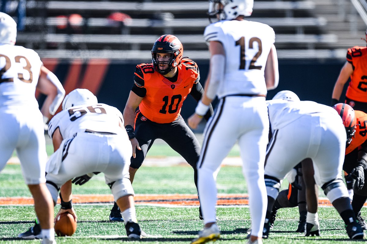 . Liam Johnson has raised his play to national recognition as he preps for his senior season. How did he get there? His teammates and a family lineage to fall back on. #JUICE 🍊🥤