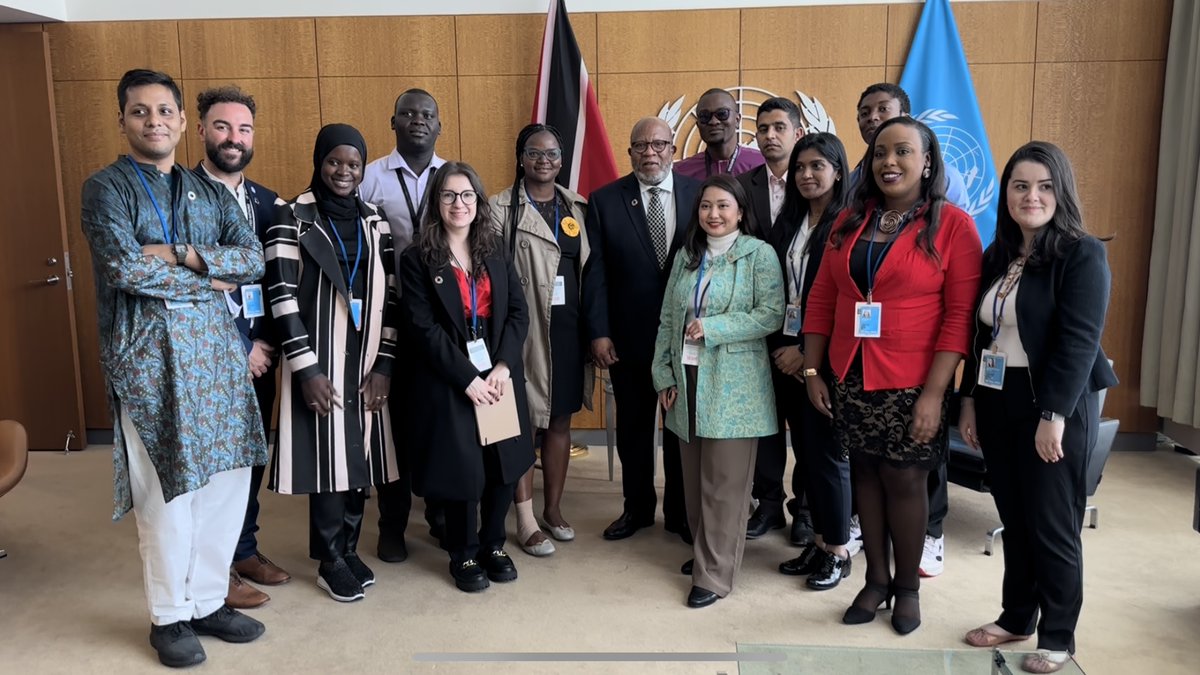 Met with young journalists from the Reham Al-Farra Memorial Journalism Fellowship #UNRAF. Spoke about their potential to become beacons of change in the age of misinformation and disinformation. This was the first of what I hope will be many constructive engagements with young people throughout the 78th session.