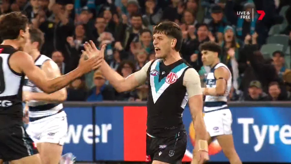 "If all the AFL players are standing in the schoolyard and I've got the first pick, I'm taking Zak Butters." - Jobe Watson. #AFLPowerGiants