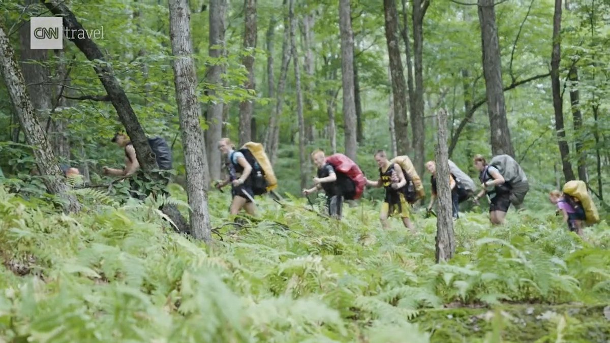 Single mom attempts to hike entire Appalachian Trail with her 15 kids