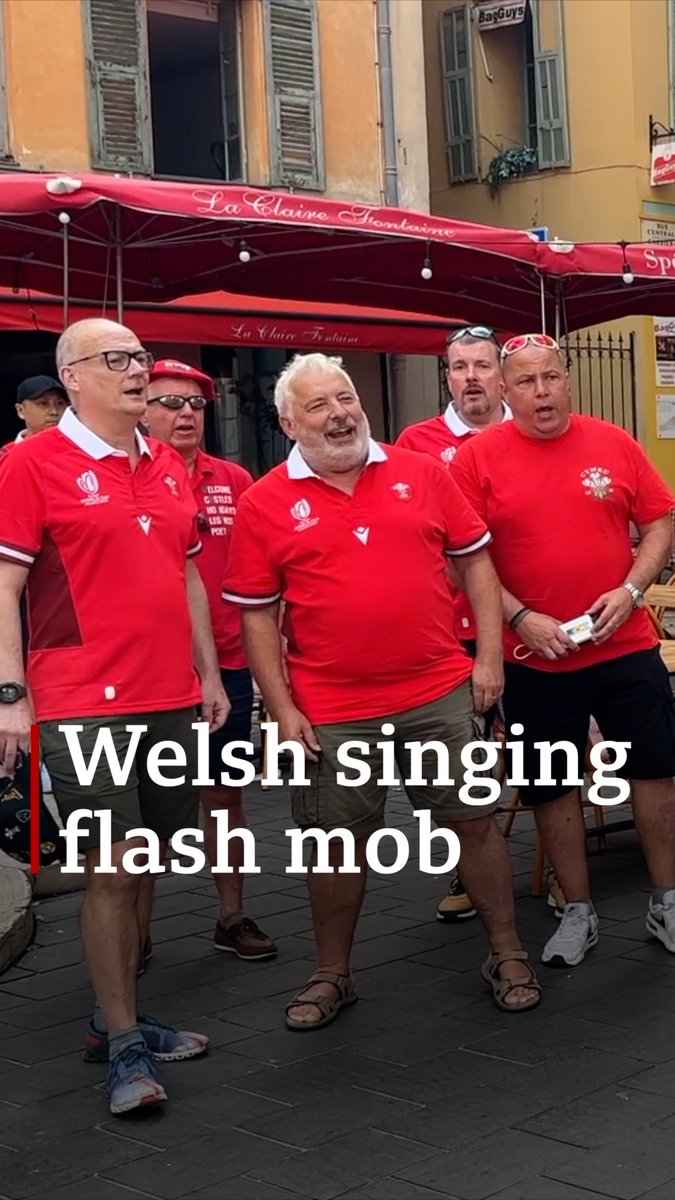 From Bordeaux to Nice, Wales fans staged another flash mob ahead of today’s World Cup clash against Portugal The words of Calon Lan were sung out into the buzzing city streets Keep up to date with the match here: