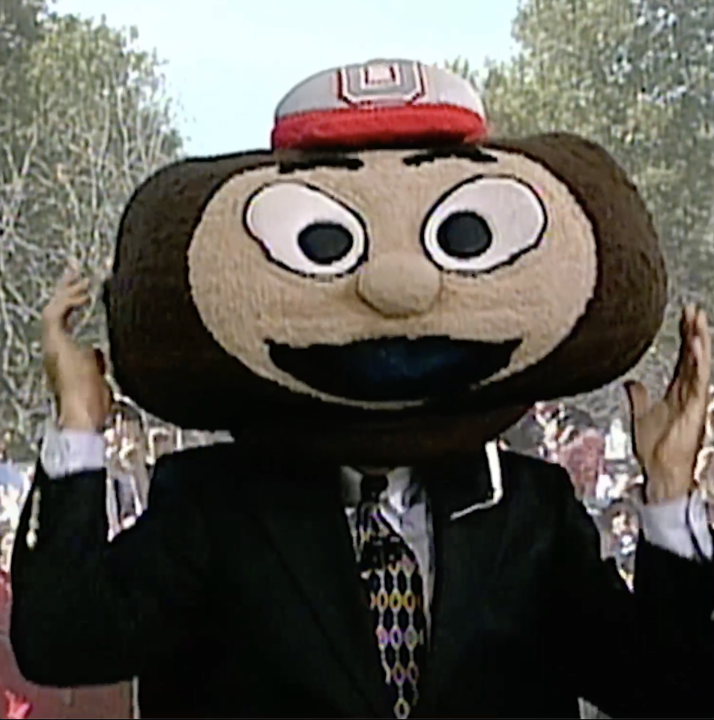 It's not a college football Saturday until Lee Corso makes his headgear pick 🐐 Today we celebrate Coach's 400th headgear pick by heading down memory lane to revisit some of his best moments.
