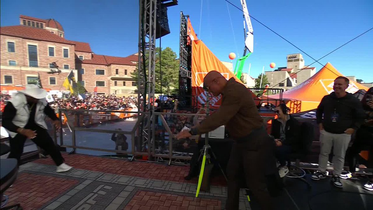 "THAT'S MY GUY!" Dwayne Johnson had Deion Sanders SHOOK 🤩 #CollegeGameDay