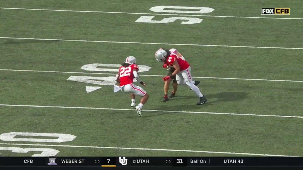 Helms did not want to go down 😤 What a second effort for the WKU Football first down ➡️