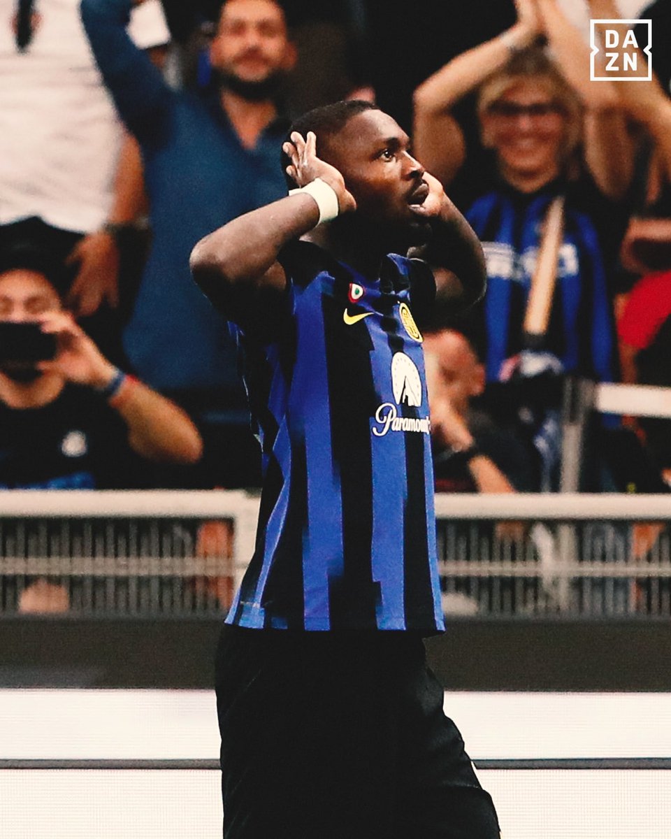 Tutti in piedi per Thuram👏🎩 Eurogol nel #DerbyMilano💎 #InterMilan #SerieATIM #DAZN