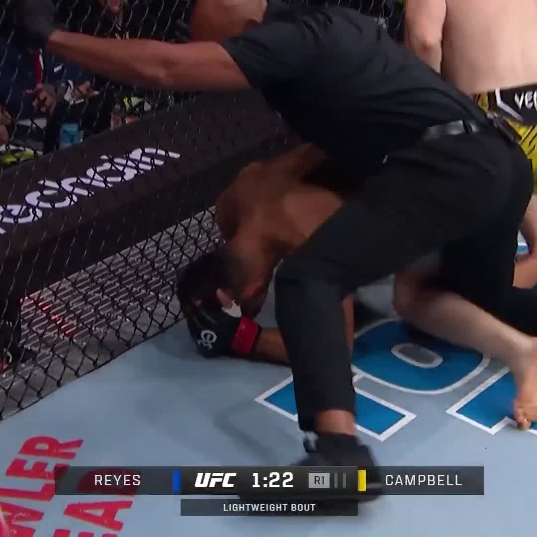 CHARLIE CAMPBELL IS A BAAAAD MAN 😳 Wins his Octagon debut with a huge knockout! #NocheUFC