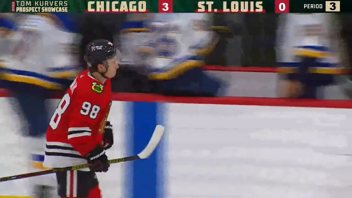 🎩🎩🎩 BEDARD HAT TRICK 🎩🎩🎩 Connor Bedard put on a show at the prospect showcase in Saint Paul! 😤 (🎥: Chicago Blackhawks)
