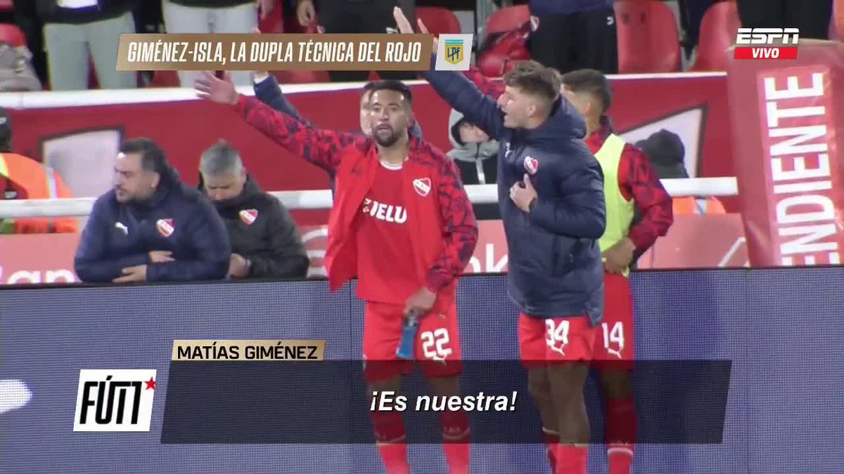 Es hermoso ver que los muchachos están metidísimos. Qué lindo ver tanto compromiso en #Independiente. Vamos nosotros CARAJO.