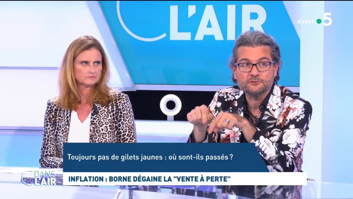 "La révolte, c’est l’étape d’après ce que l’on est en train de vivre sur la déconsommation dans l’alimentaire. C’est pour cela que le #gouvernement est inquiet. 25% des Français se privent réellement. C’est la 1ère fois que l’on a un déclassement par l’alimentation". Olivier Dauvers
