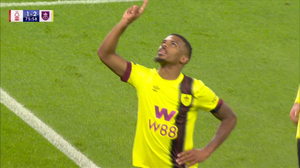 GOAL RULED OUT! ✖️ Lyle Foster's goal is chalked off after a VAR check on a handball from Sander Berge!